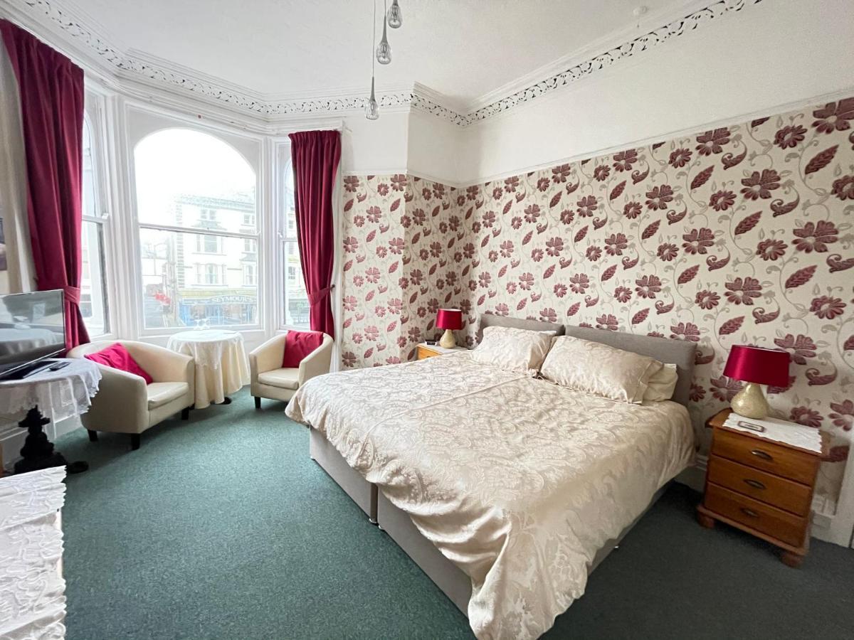 Bed & Breakfast White Court Llandudno